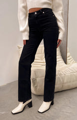 Abrand Chelsea High Straight Organic Black Jeans