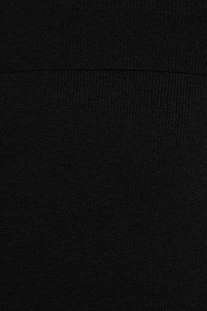 Archie Off the Shoulder Midi Dress - Black